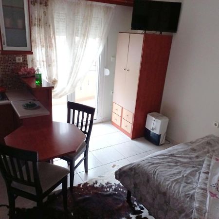 Ιάνθη Studio Lägenhet Kardítsa Exteriör bild